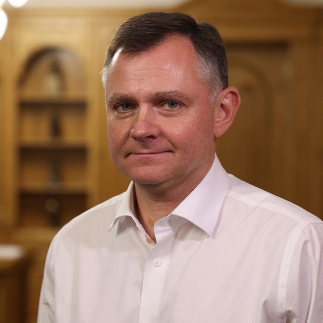 Аватар канала Юрий Слюсарь