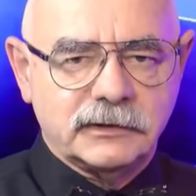 Аватар канала Александр Вальдман - Час Пик