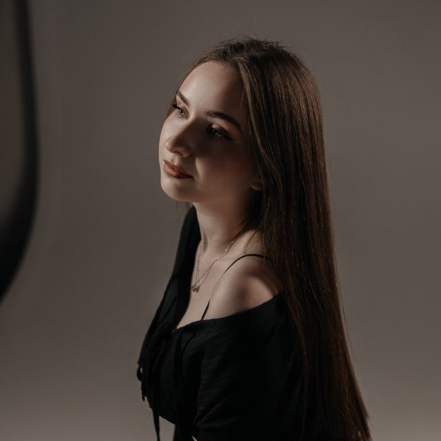 с любовью, Алина
