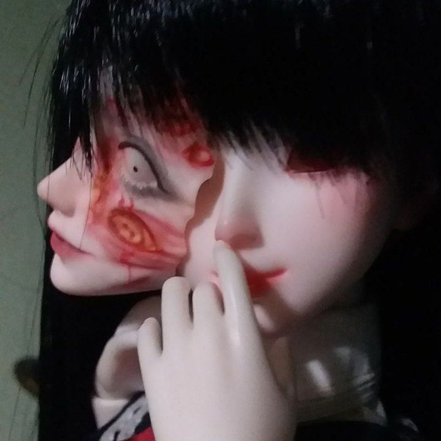Аватар канала escape from eden " ボイド☨ 🗡️