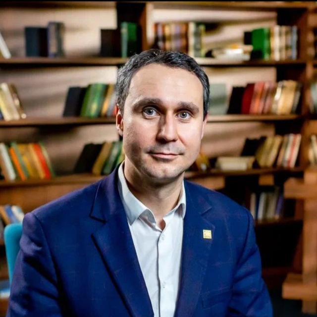 Аватар канала Уроки литературы с Сергеем Валюгиным 📚