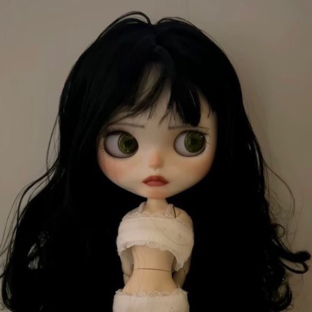 Аватар канала Lily