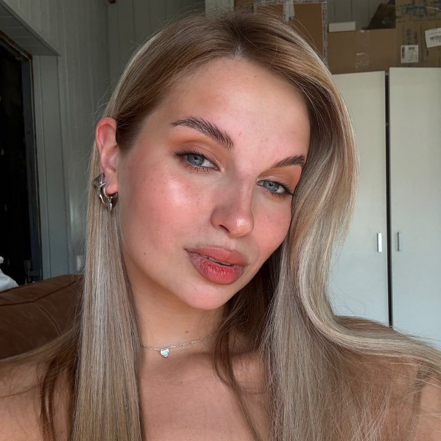 Аватар канала Мама, и не только 🤫
