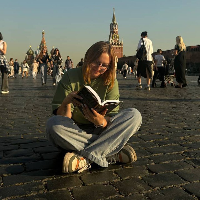 Аватар канала ЧитающийВоробушек