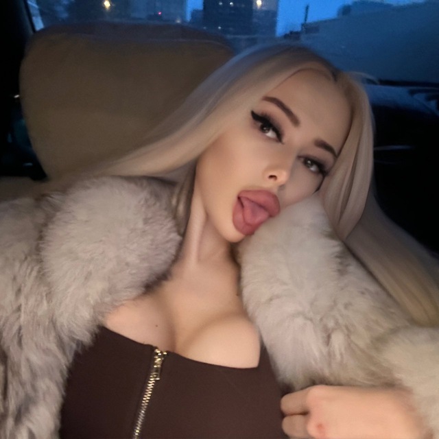 Аватар канала шишка/ KRISTIANA BRATZ DOLL
