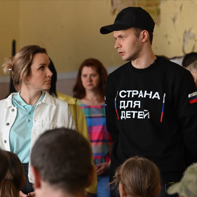 Аватар канала ПЕТРОВ для ДЕТЕЙ