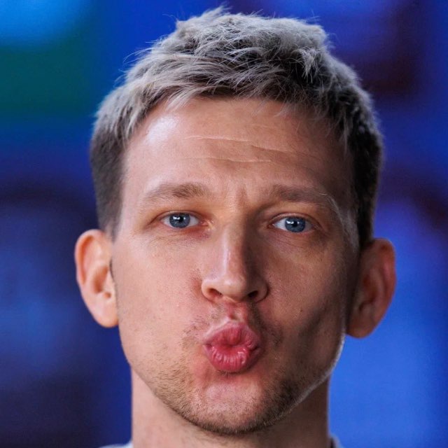 Аватар канала Манаков. Через «А» | Степан Манаков