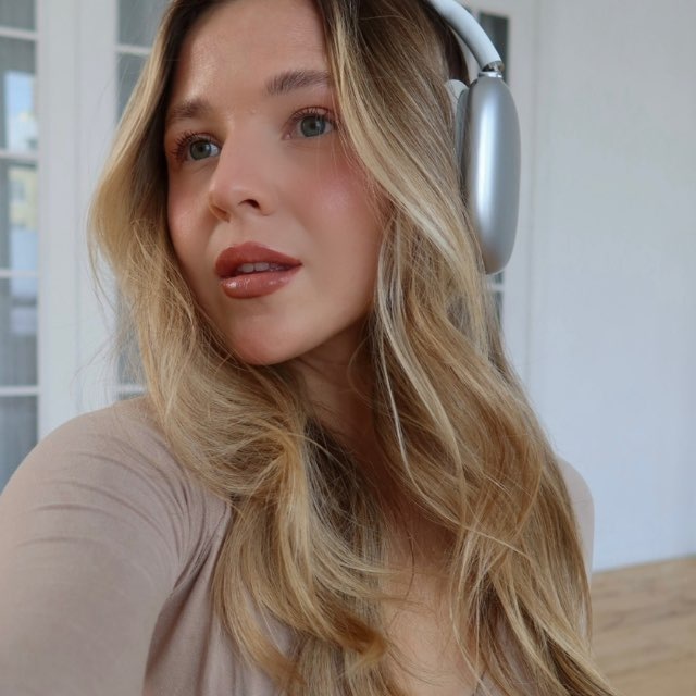 Аватар канала растяжка с Дашей 🧘🏼‍♀️
