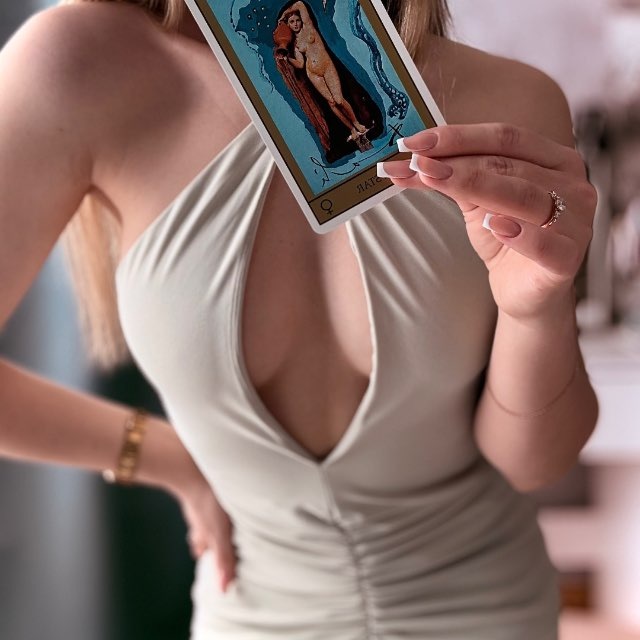 LA EMPERATRIZ