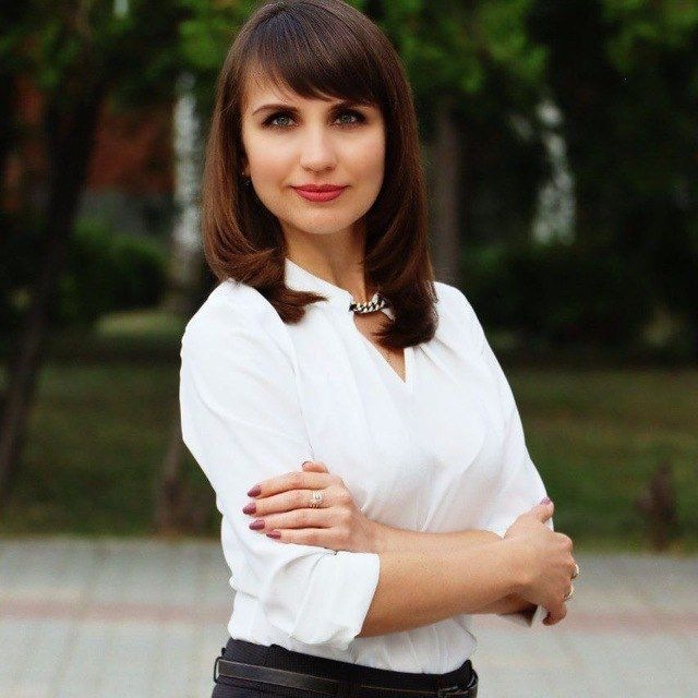 Аватар канала Яна Сылкина | Председатель Совета депутатов г.Северодонецка