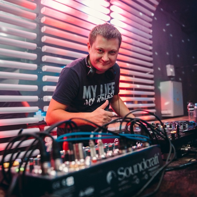 Аватар канала • DJ LEVEL •