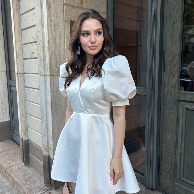 Аватар канала HELEN OXFORD🤍🧸