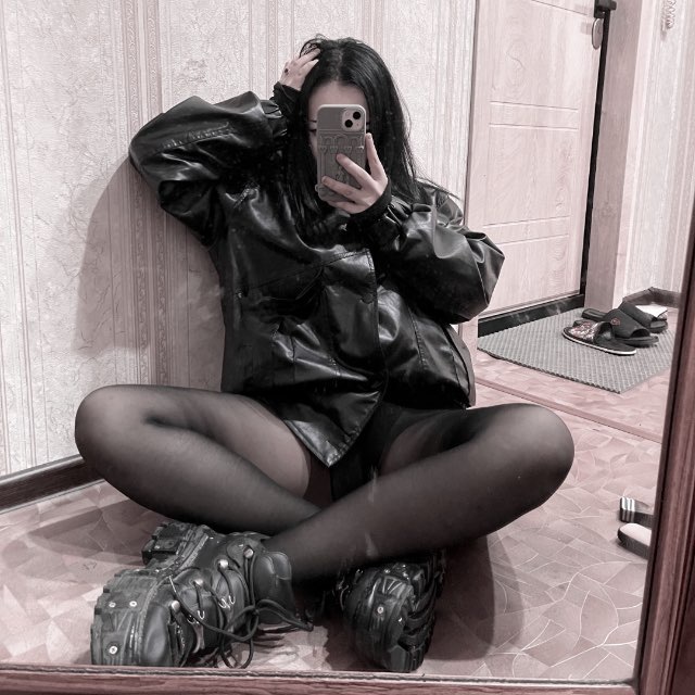 Аватар канала codependency