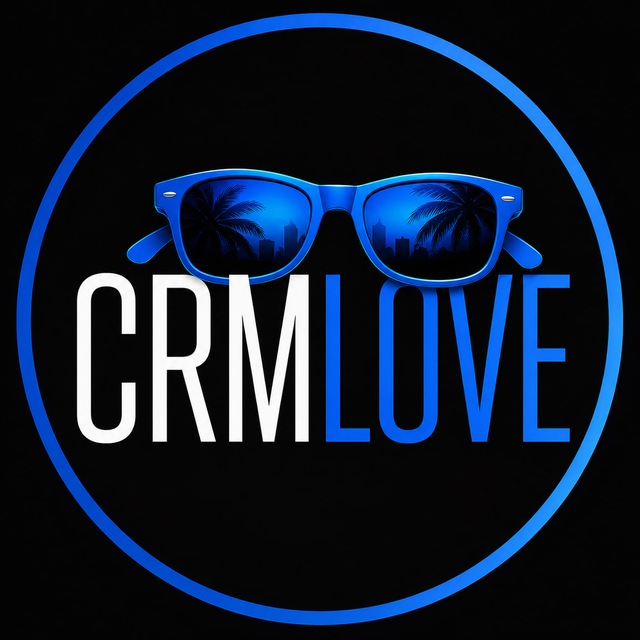 Аватар канала CRMLOVE. От первого касания до прочных отношений 💙