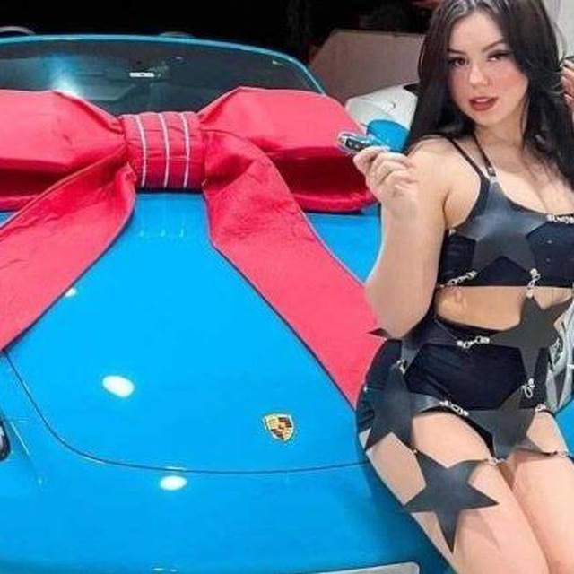 Аватар канала FIQUE RICO COM A LEI DA ATRAÇÃO
