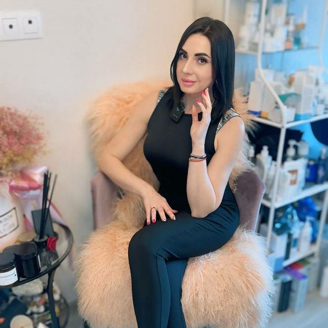 Аватар канала 👑 Анастасия Беляева | Блог о красоте 👑