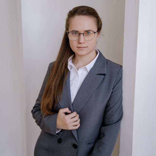 Аватар канала Юлия Лабазанова /ЮРИСТ/