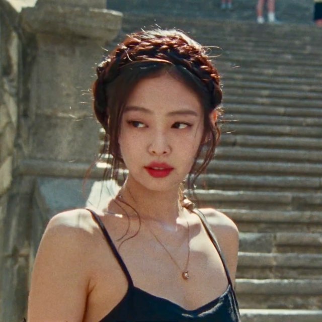 Аватар канала Jennie Kim — one love 🦋