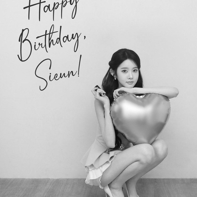 Аватар канала HBDSIEUN Park Sieun