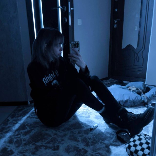 Аватар канала broken doll