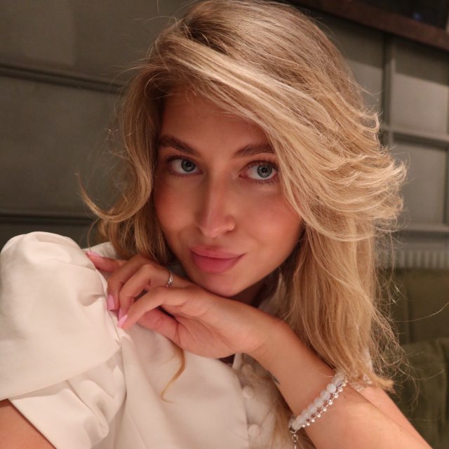 Аватар канала Saint Stacy🤍