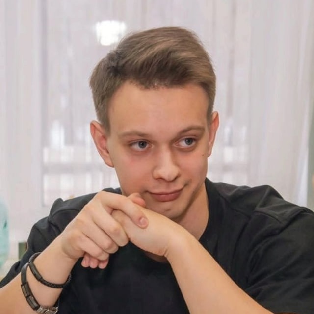 Аватар канала Хлопонин у микрофона🎙
