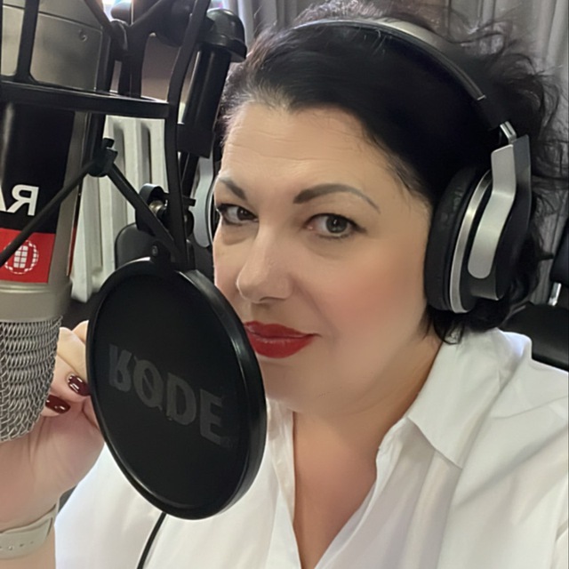Аватар канала Карина Говорит!🎤