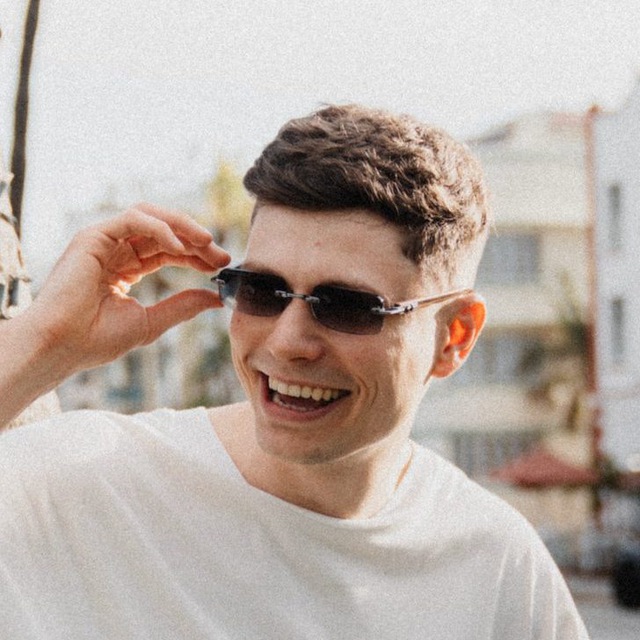 Славик лайф
