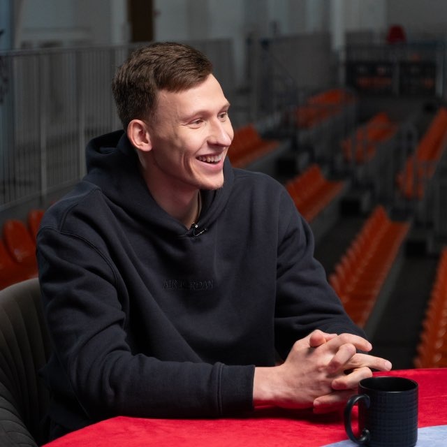 Аватар канала DANIIL SEROUKH