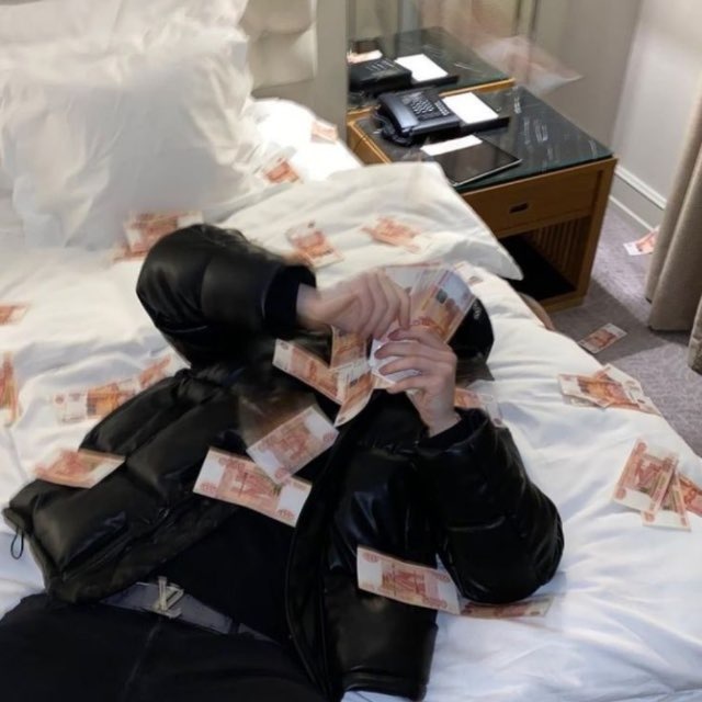 Аватар канала Максим Фролов 💴