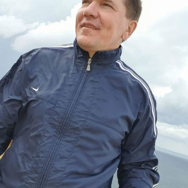Аватар канала СТИХИ ИЗ ЖИЗНИ📖ТИТОВ ЮРИЙ