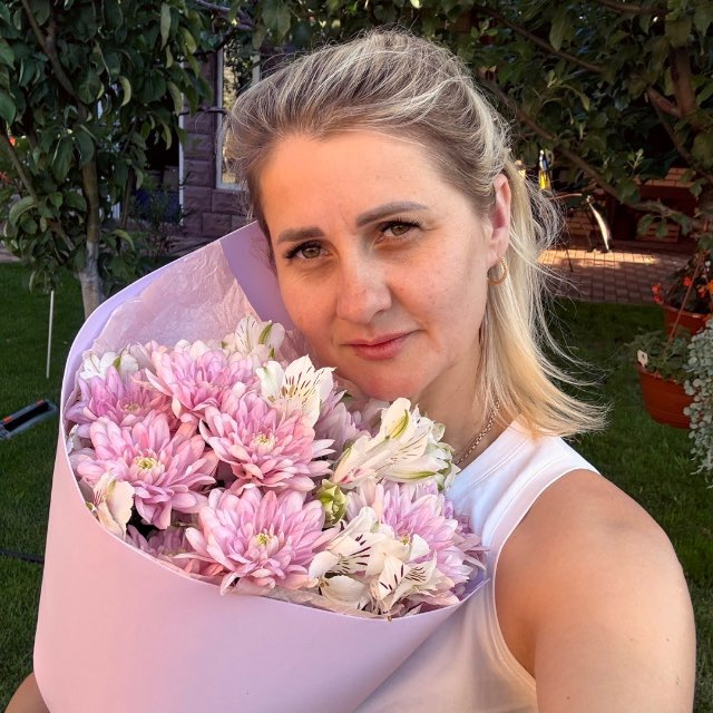 Аватар канала Надин Дворик