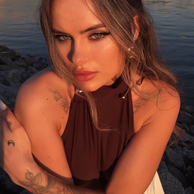 Аватар канала Alina Ray