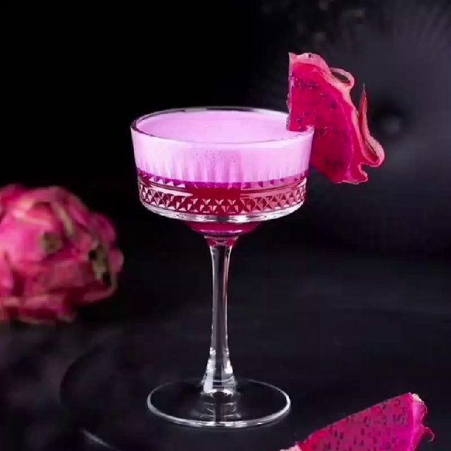 Аватар канала Коктейли|Рецепты|Десерты🍹