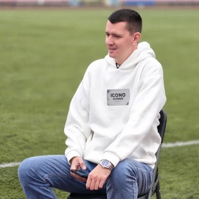 Аватар канала ⚽️ 🎙️ Форвард | Толмачёв