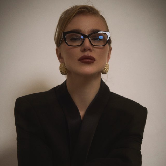 Аватар канала ZOE GRIGORIEVNA