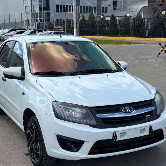 Аватар канала 𝟕𝟕𝟐
