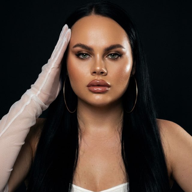 Аватар канала Petrova