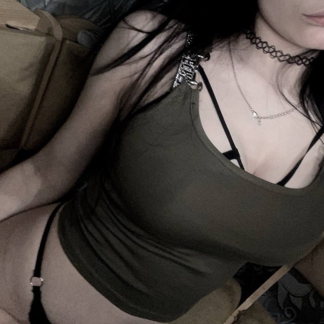 Аватар канала оцениваем альтушек 18+ 💘