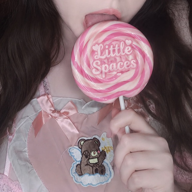 Аватар канала ୨୧ Little Spaces ୨୧