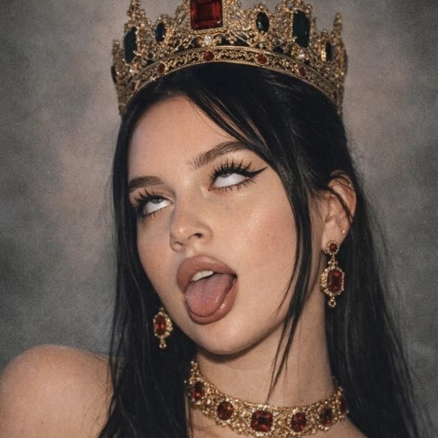 Аватар канала 𝐔𝐓𝐎𝐏𝐈𝐀