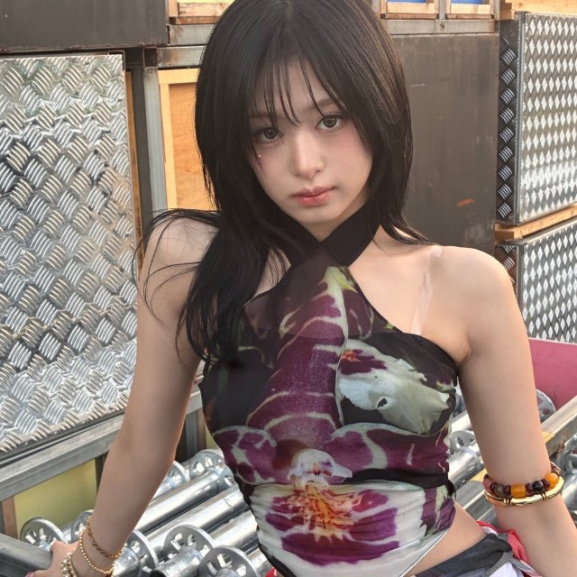 Аватар канала 정아현🦋Ace Ahyeon