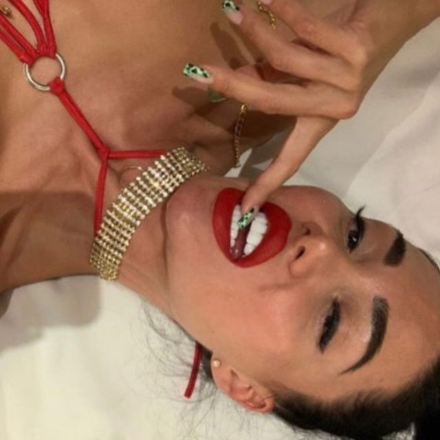 Аватар канала Твоя горячая mommy 🔥