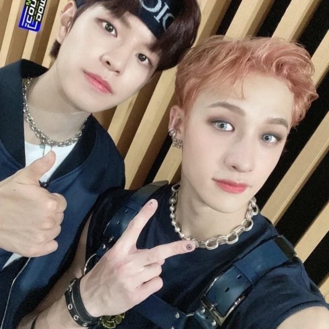 Аватар канала 🔒SweetRoom ໒꒱ Chanmin