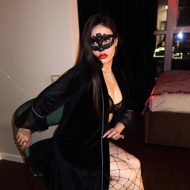 Аватар канала IREN MISTRESS 👠