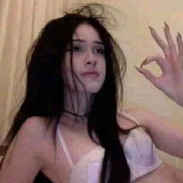 Аватар канала 𝑬𝒍 𝑹𝒆𝒊𝒏𝒐 𝒅𝒆 𝒍𝒂 𝒍𝒖𝒋𝒖𝒓𝒊𝒂...