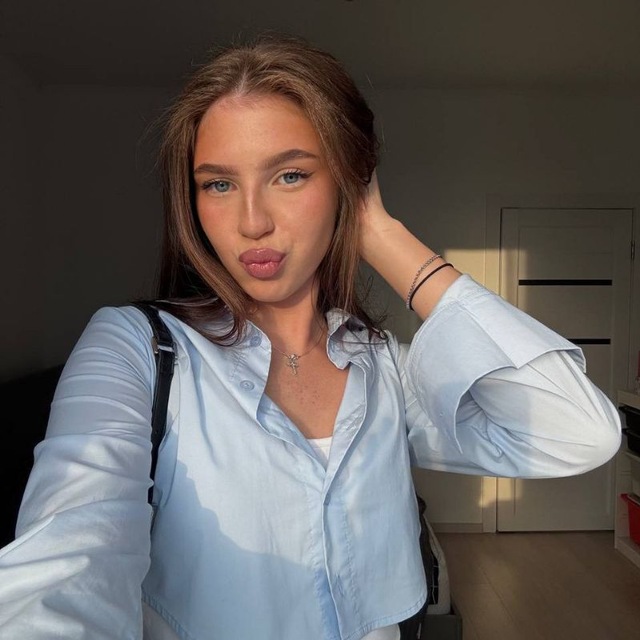 Аватар канала Дашулька 😻