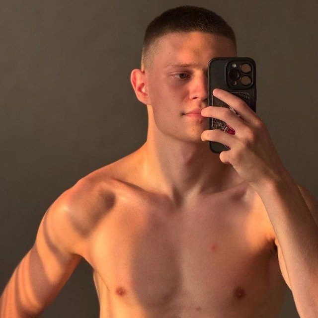 Аватар канала РАЗДЕНЬ ДРУГА