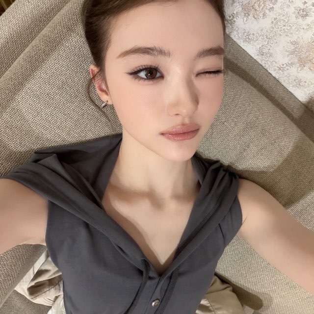 Аватар канала Ella Gross